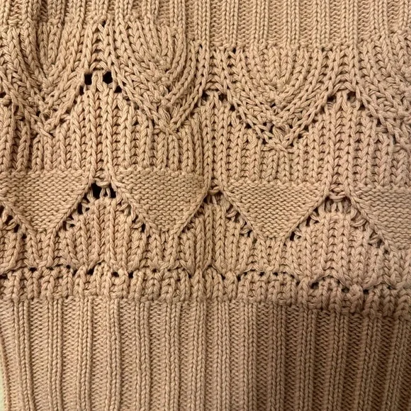 Lulu’s Point for Me Pointelle Knit Tank Top Size M - Picture 6 of 7